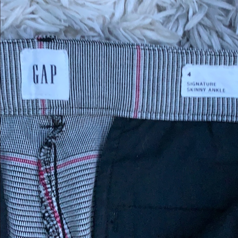 pants - Picture 2 of 3